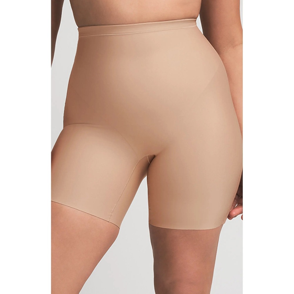 SKIMS NWOT Body Core Sculpt Mid Rise Shorts - Size M